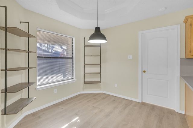 6713 Haltom Road, Fort Worth, TX 76137