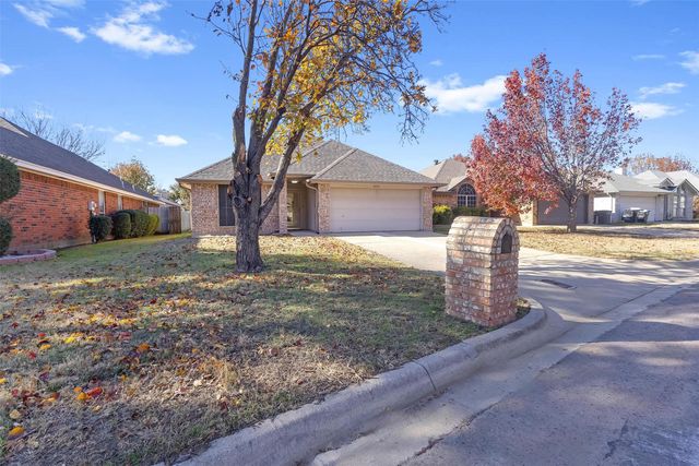 6713 Haltom Road, Fort Worth, TX 76137