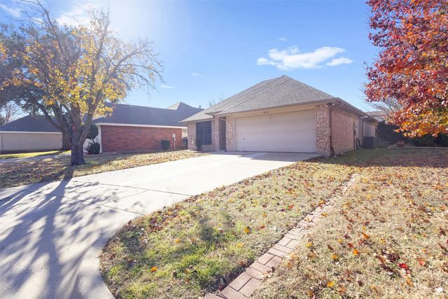 6713 Haltom Road, Fort Worth, TX 76137