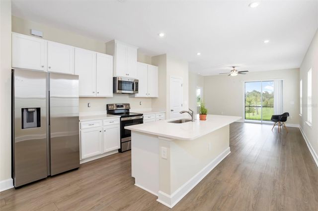 14008 CRIMSON AVENUE, Bradenton, FL 34211