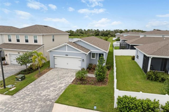 14008 CRIMSON AVENUE, Bradenton, FL 34211