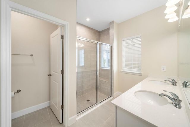 14008 CRIMSON AVENUE, Bradenton, FL 34211
