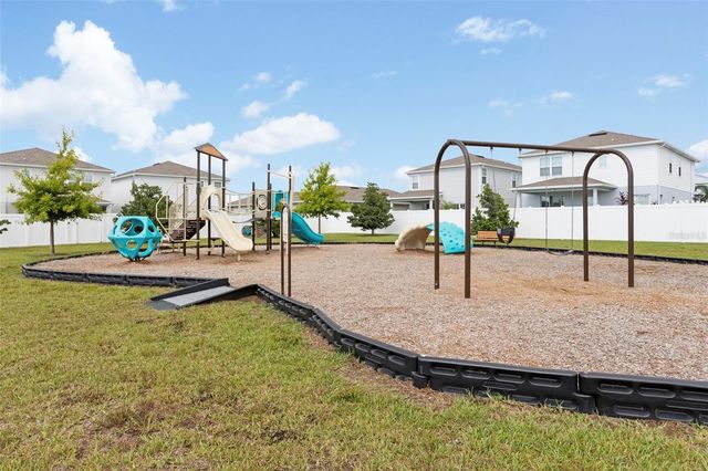 14008 CRIMSON AVENUE, Bradenton, FL 34211