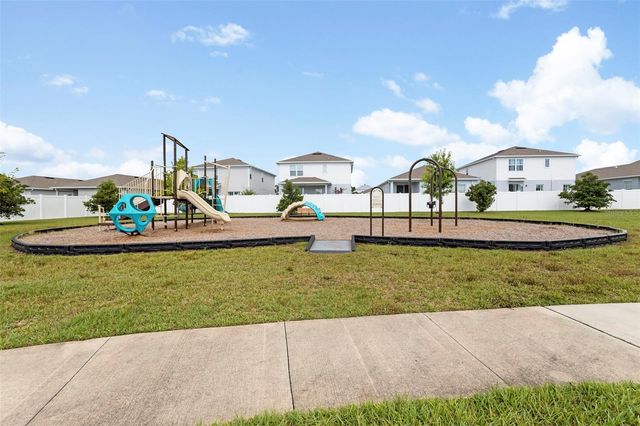 14008 CRIMSON AVENUE, Bradenton, FL 34211