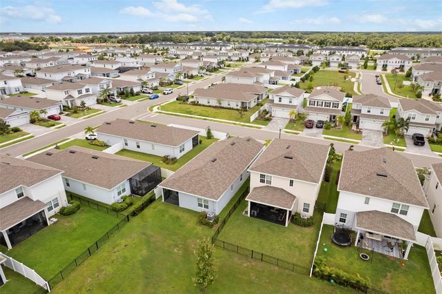 14008 CRIMSON AVENUE, Bradenton, FL 34211