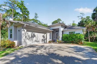 2745 22nd AVE NE, Naples, FL 34120
