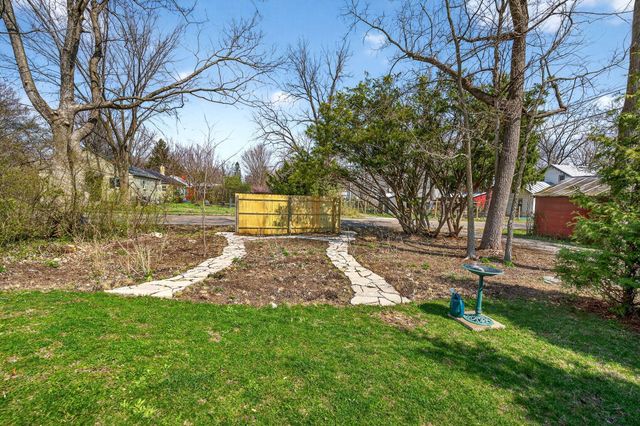 401 S High Street, Yellow Springs, OH 45387