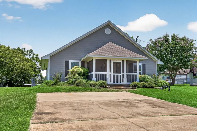 5317 County Road 868e, Brazoria, TX 77422