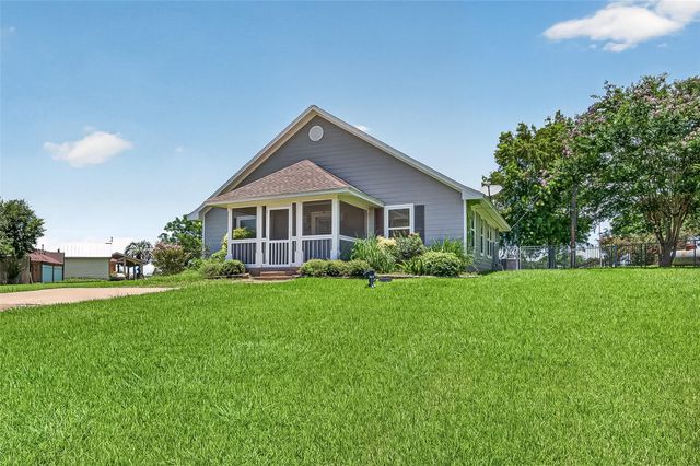 5317 County Road 868e, Brazoria, TX 77422