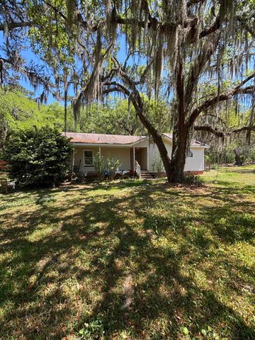 4107 Davison Road, Ravenel, SC 29470
