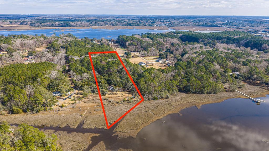4107 Davison Road, Ravenel, SC 29470