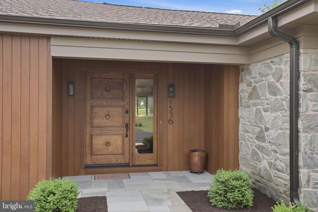 1536 NEW HOLLAND PIKE, Lancaster, PA 17601