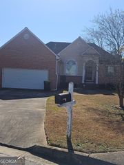 5550 Frontier Court, Ellenwood, GA 30294