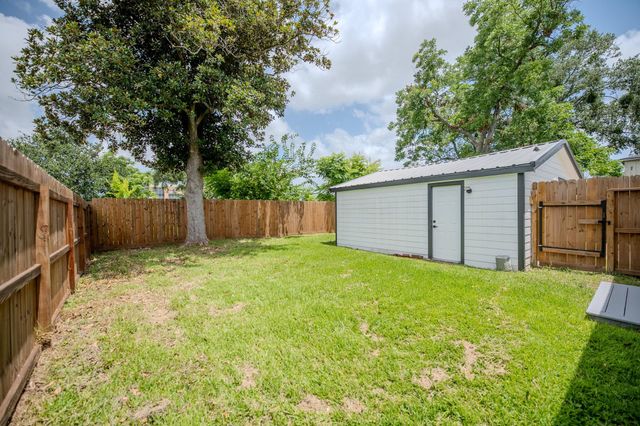 1225 Dutch Street, Deer Park, TX 77536
