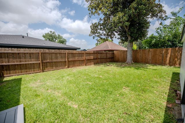 1225 Dutch Street, Deer Park, TX 77536