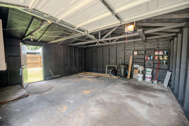 1225 Dutch Street, Deer Park, TX 77536
