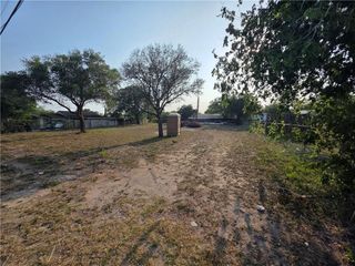 2606 Mccain Dr, Corpus Christi, TX 78410