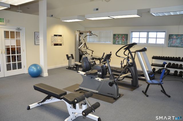 365 Westport Avenue 2K, Norwalk, CT 06851