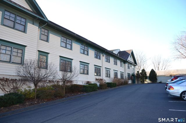 365 Westport Avenue 2K, Norwalk, CT 06851