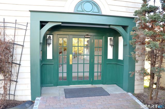 365 Westport Avenue 2K, Norwalk, CT 06851