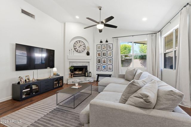 1416 E SIERRA MADRE Avenue, Gilbert, AZ 85296