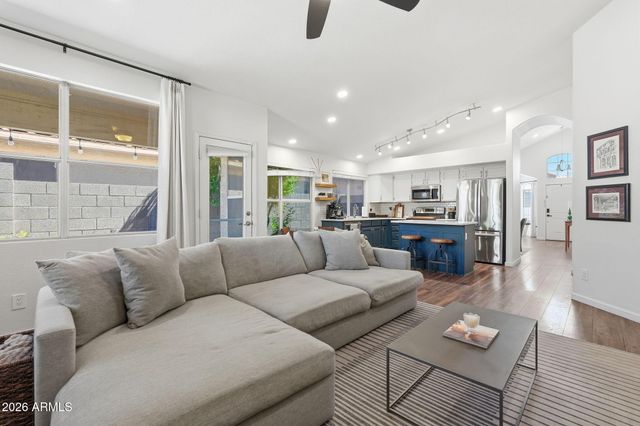 1416 E SIERRA MADRE Avenue, Gilbert, AZ 85296