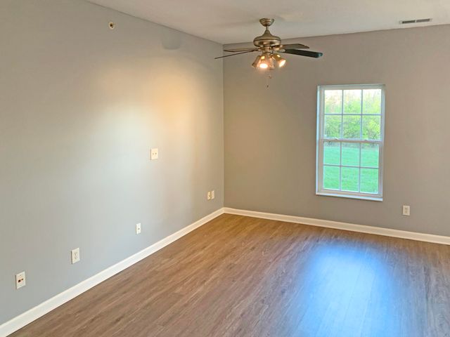 315 Ivy Ridge Drive, 315 315, Newport, KY 41076