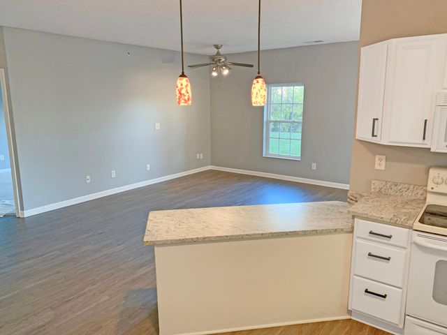 315 Ivy Ridge Drive, 315 315, Newport, KY 41076