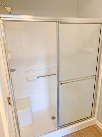 315 Ivy Ridge Drive, 315 315, Newport, KY 41076