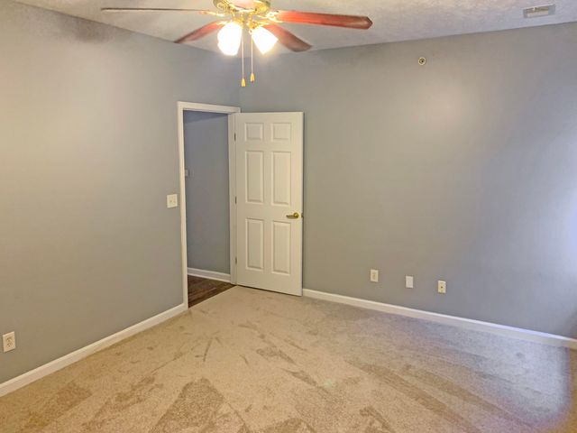 315 Ivy Ridge Drive, 315 315, Newport, KY 41076