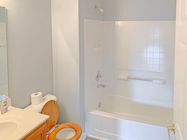 315 Ivy Ridge Drive, 315 315, Newport, KY 41076