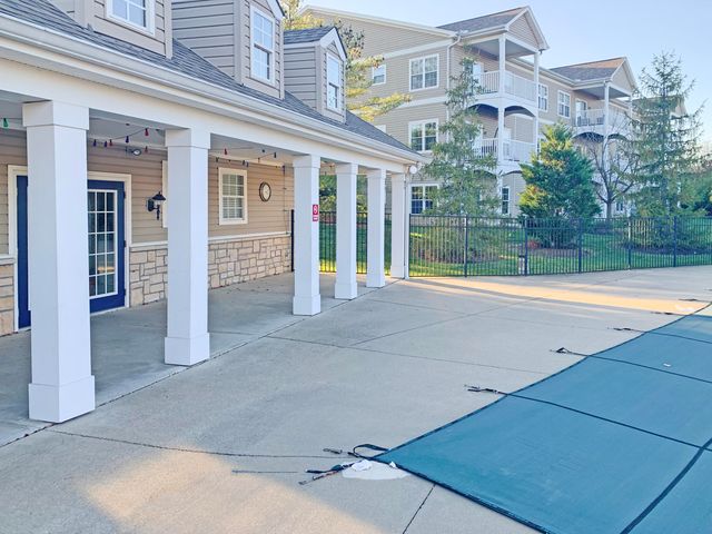 315 Ivy Ridge Drive, 315 315, Newport, KY 41076