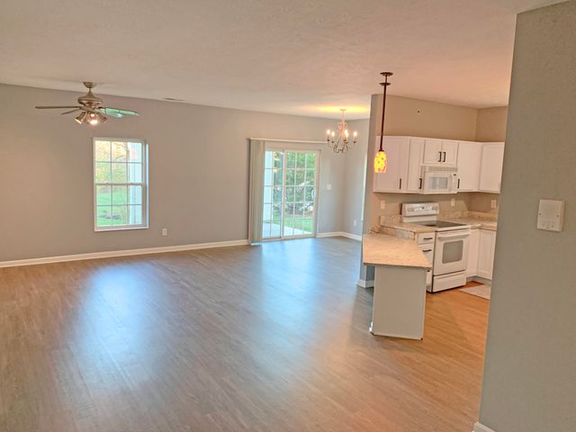 315 Ivy Ridge Drive, 315 315, Newport, KY 41076