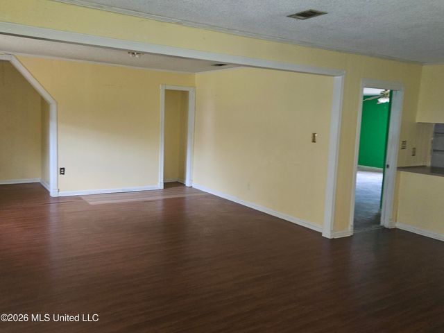 5411 Monaco Street, Pascagoula, MS 39581