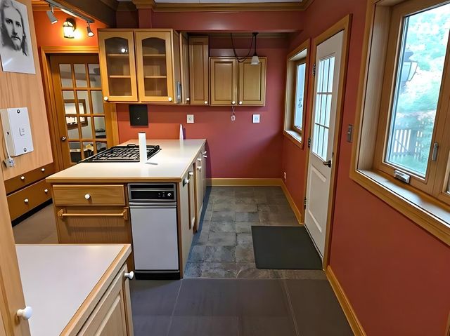 806 E 36th Street, Minneapolis, MN 55407