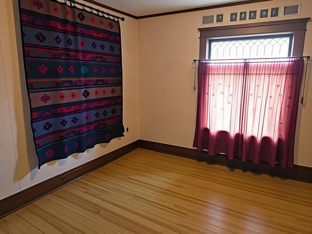 806 E 36th Street, Minneapolis, MN 55407