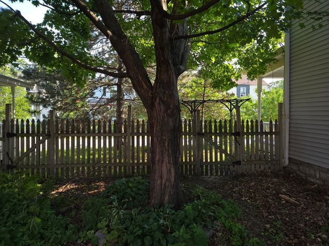 806 E 36th Street, Minneapolis, MN 55407