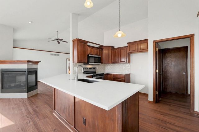 11428 E Pine Meadow Ct, Wichita, KS 67206