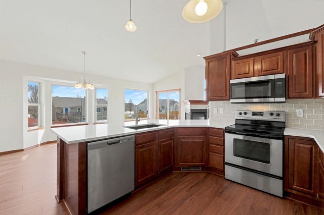 11428 E Pine Meadow Ct, Wichita, KS 67206