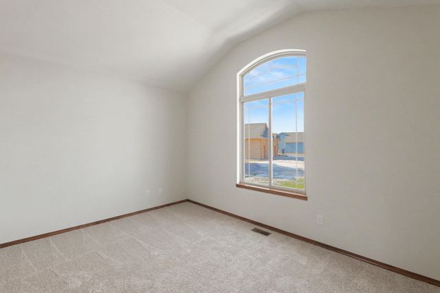 11428 E Pine Meadow Ct, Wichita, KS 67206