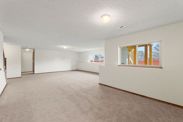 11428 E Pine Meadow Ct, Wichita, KS 67206