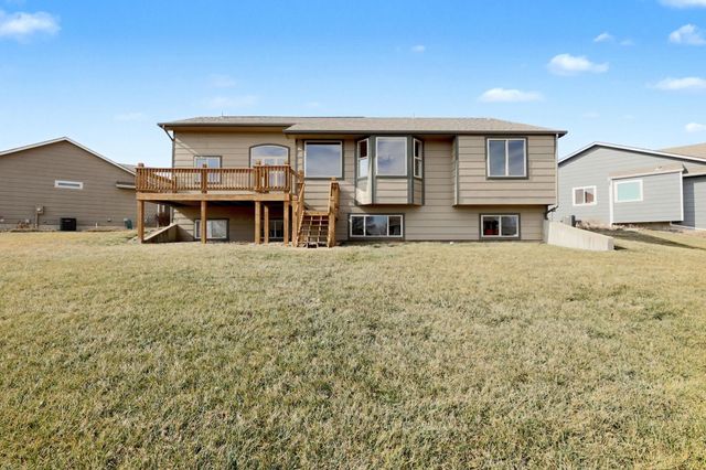 11428 E Pine Meadow Ct, Wichita, KS 67206