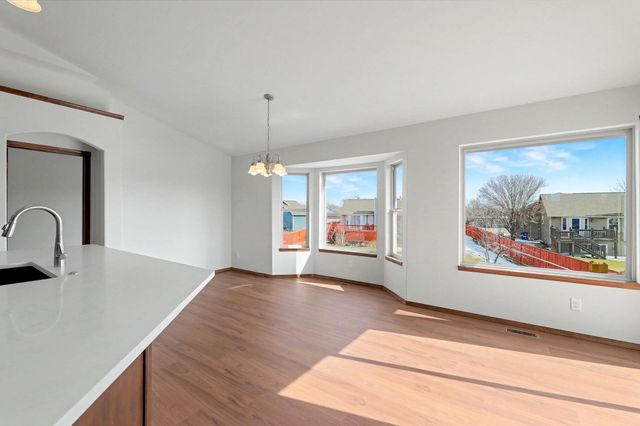 11428 E Pine Meadow Ct, Wichita, KS 67206