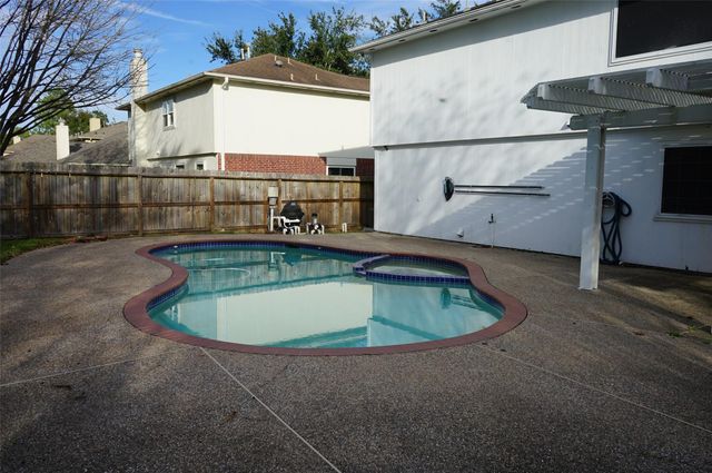 18807 Timbers Drive, Humble, TX 77346