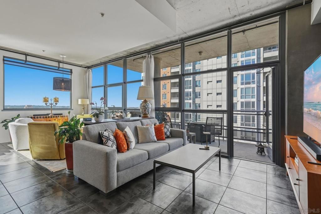 1494 Union St 905, San Diego, CA 92101 — photo 2