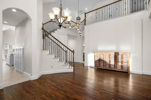 1517 Presley Way, Lantana, TX 76226