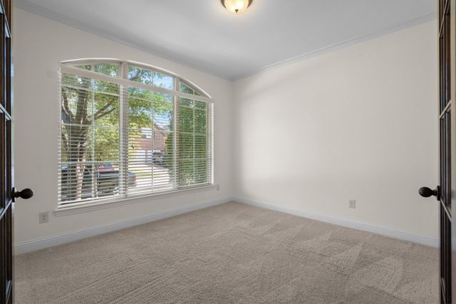 1517 Presley Way, Lantana, TX 76226