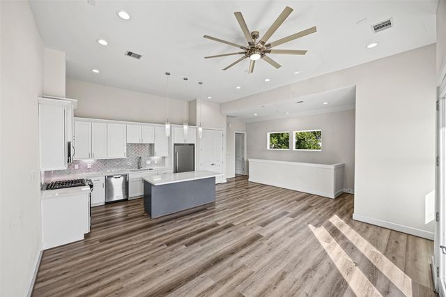 3407 Terry Street, Houston, TX 77009