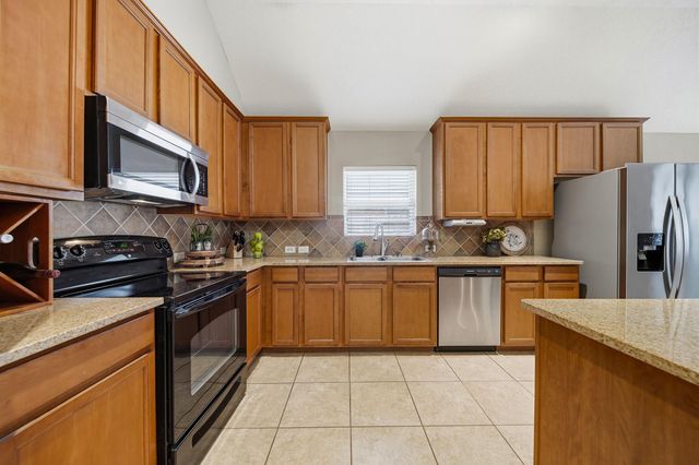 2839 Sage Creek Court, Richmond, TX 77406