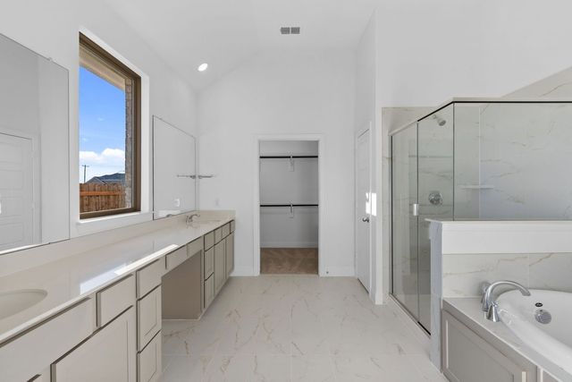 4512 Norcross Drive Lane, Fort Worth, TX 76036